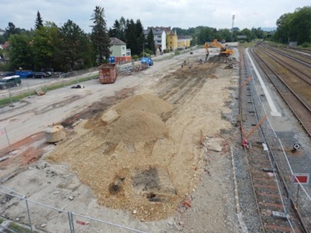 Busterminal Ried, Baufeldfreimachung